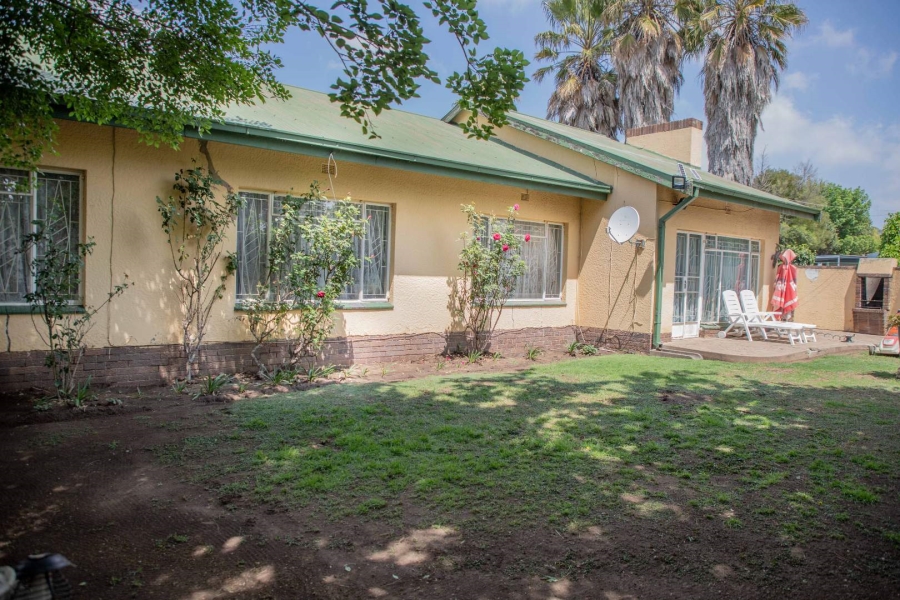 4 Bedroom Property for Sale in Heilbron Free State